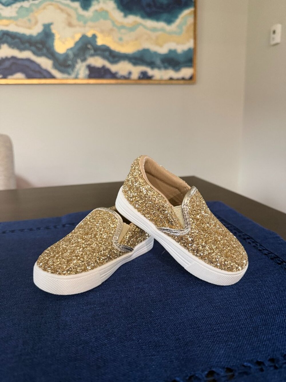 Felix & Flora Gold Glitter Slip-On Sneakers – Toddler Size 5 – New Without Tags